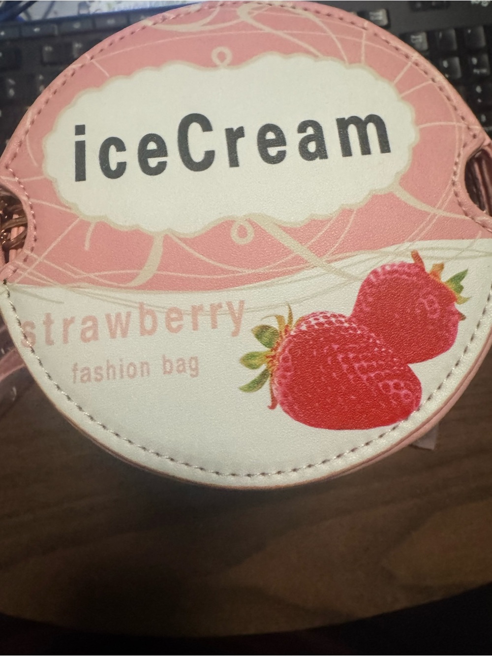 Novelty Strawberry Ice Cream Crossbody - w/assorted charms & dust bag - Picture 4 of 9